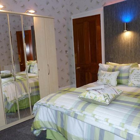 Muirholm Bed And Breakfast Paisley Esterno foto