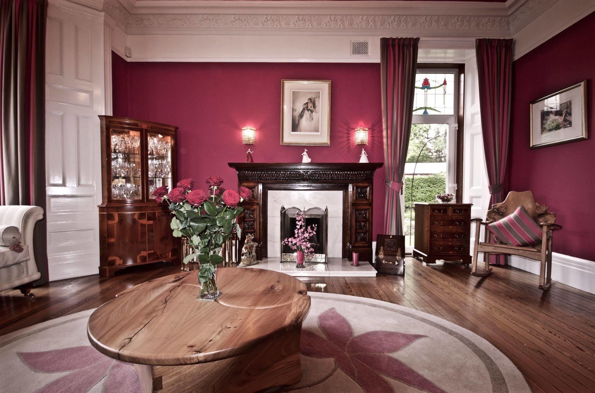 Muirholm Bed And Breakfast Paisley Esterno foto